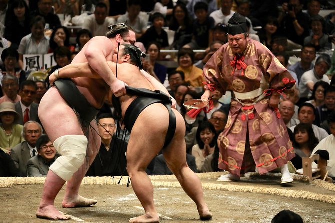 Grand Sumo Tournament Tour in Tokyo