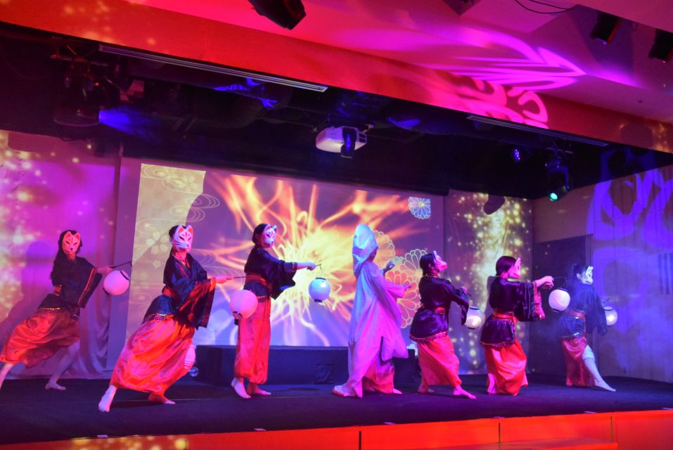 Japanese Danceshow With Drinks and Sukiyaki - Quick Takeaways