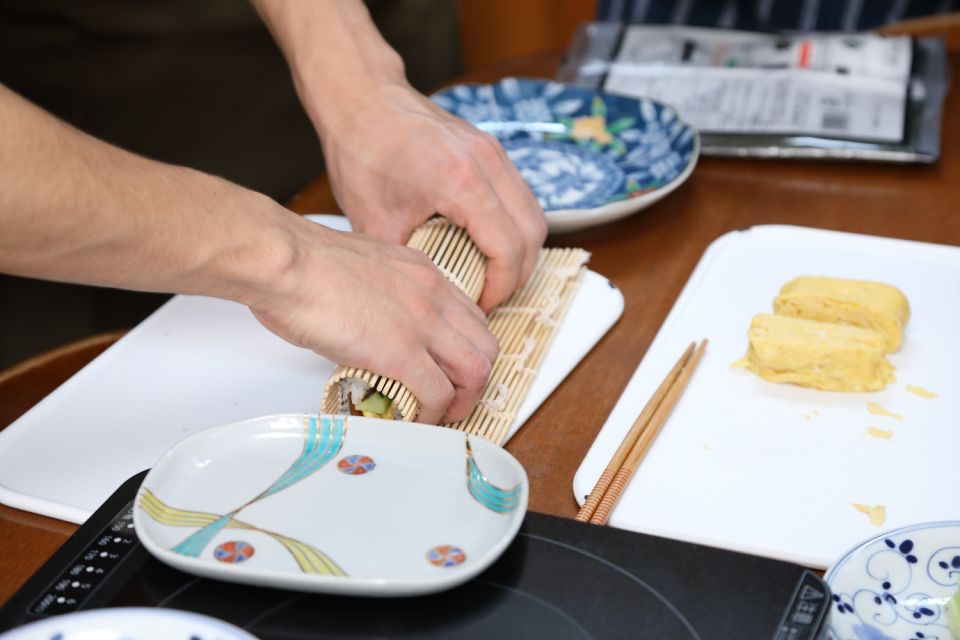 Kyoto: Japanese Cooking Class With Licensed Guide - Quick Takeaways
