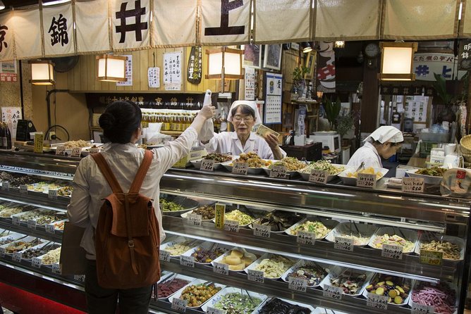 Kyoto Nishiki Market Tour With 7 Course Lunch - Uncovering the Secrets of Japanese Cuisine