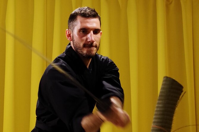 Kyoto Samurai Experience Sword Cutting Tameshigiri - Mastering the Art of Sword Cutting