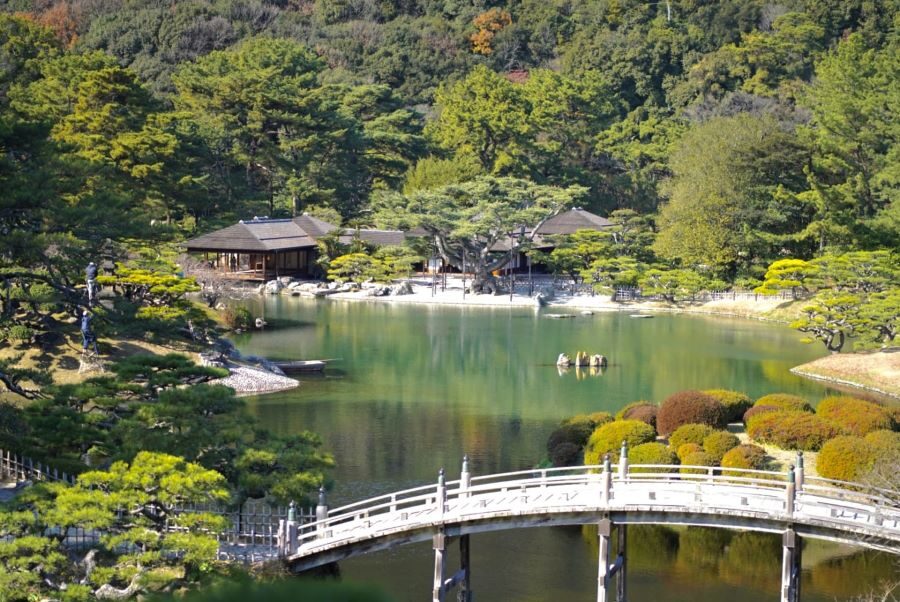 Morning Stroll In Ritsurin Garden Sanuki Udon Making Experience