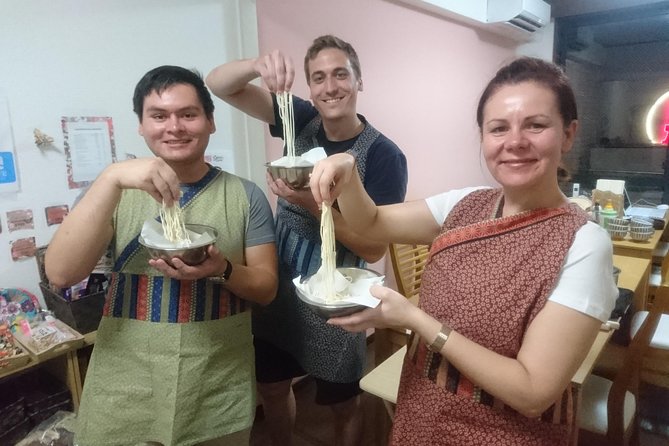 Nishinomiya: Small-Group Ramen and Gyoza Cooking Class Near Osaka