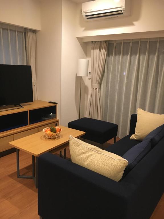 Oakwood Apartments Nishi-Shinjuku Review - Transportation Options