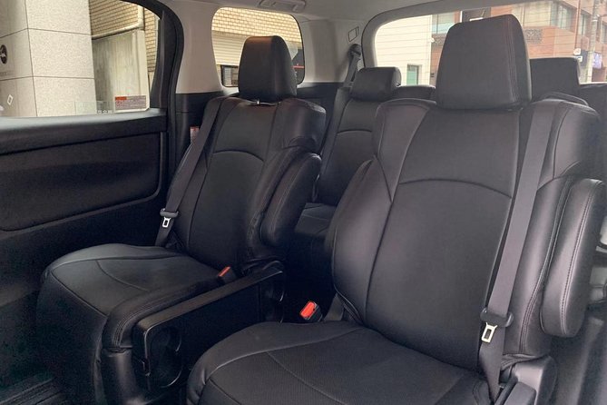One Way Transfer From NRT to Tokyo Private Transfer by Minivan