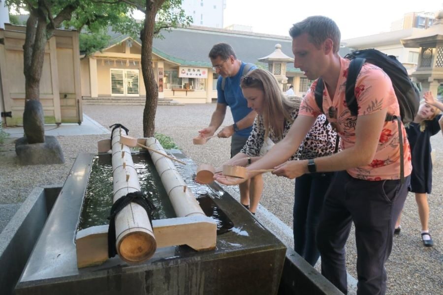 osaka-local-foodie-walking-tour-in-dotonbori-and-shinsekai12