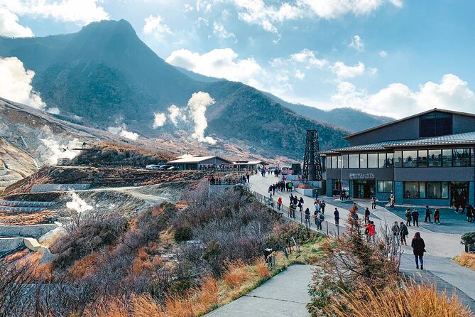 Private Full-Day Hakone and Mt. Fuji Tour With Bilingual Driver - Discover the Artistic Wonders of the Hakone Open-Air Museum