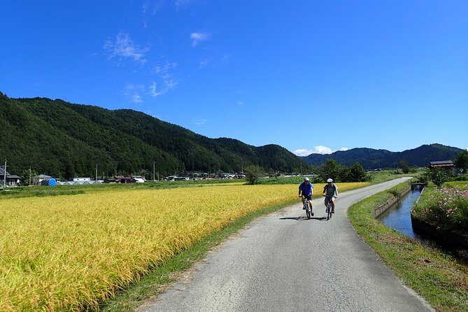private-group-morning-cycling-tour-in-hida-furukawa6