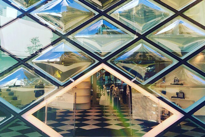 private-harajuku-omotesando-architecture-walking-tour2