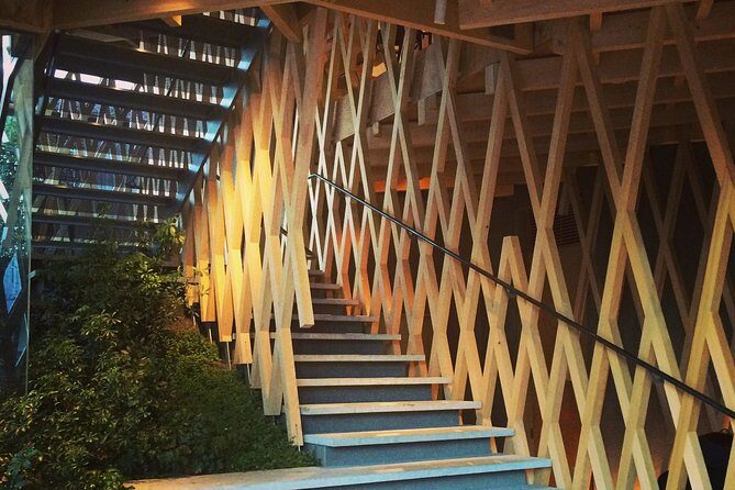 private-harajuku-omotesando-architecture-walking-tour3