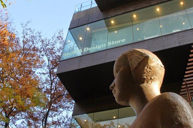 private-harajuku-omotesando-architecture-walking-tour8