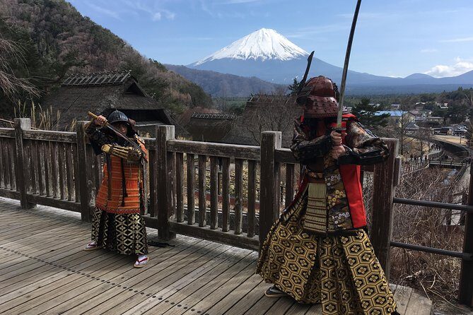 private-tour-chartered-car-to-mt-fuji-lake-kawaguchiko-or-hakone-and-lake-ashi9