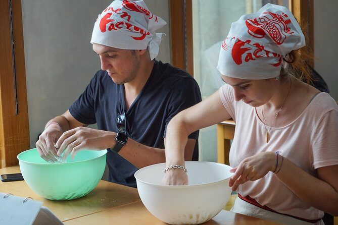 ramen-cooking-class-at-ramen-factory-in-kyoto2