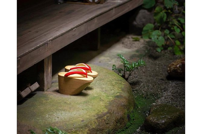 Small-Group Dinner Experience in Kyoto With Maiko and Geisha - Connecting With Kyotos Geisha Community