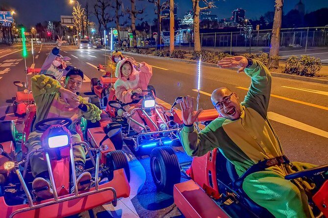 street-osaka-gokart-tour-with-funny-costume-rental5
