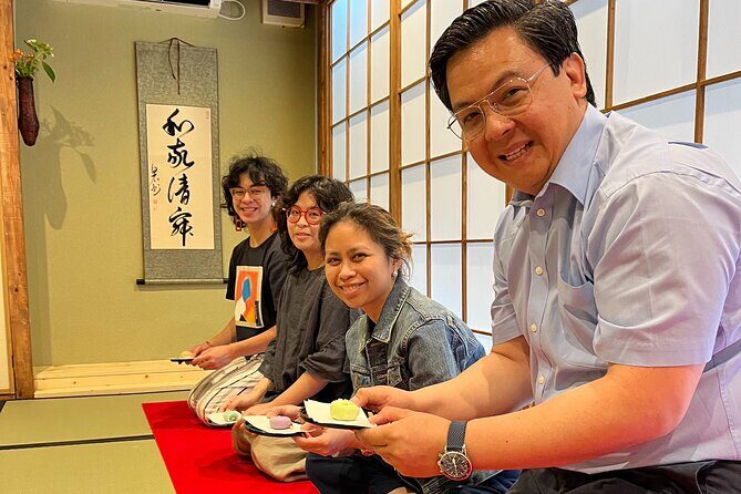 tea-ceremony-experience-in-osaka-doutonbori4