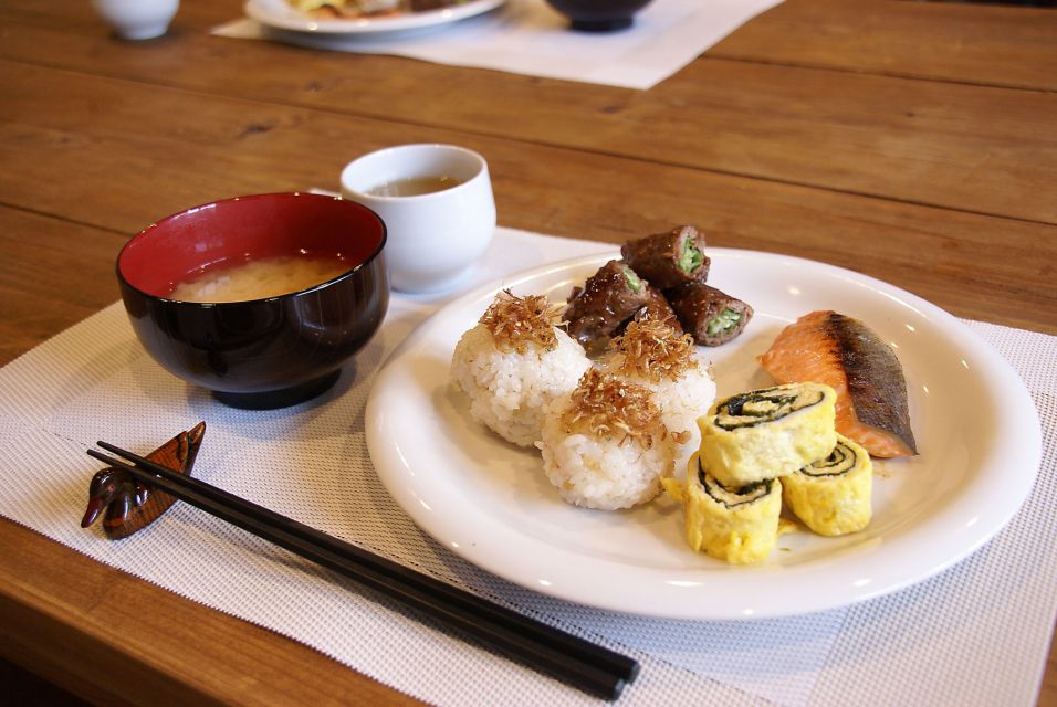 Tokyo: Cooking Experience Making Japanese Home-Style Dishes - Quick Takeaways