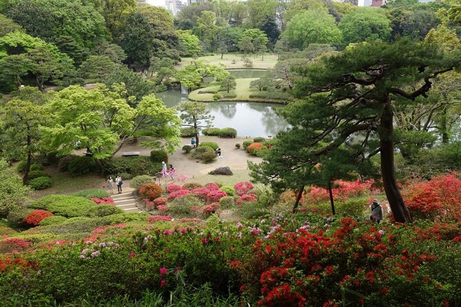 Tokyo Japanese Garden Lover’s Private Tour With Government-Licensed Guide