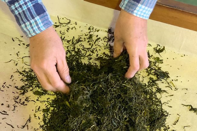 Tokyo Online: Green Teatime in Japan - The Rich History of Green Tea in Japan