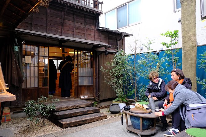 Yanaka Walking Tour – Tokyo Old Quarter