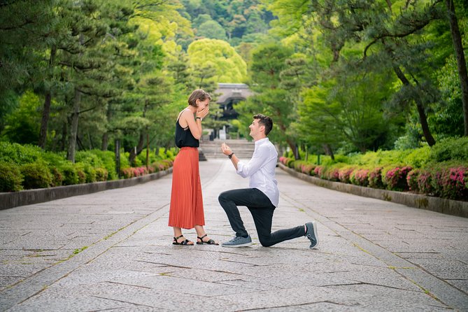 Your Private Vacation Photography Session In Kyoto - Tips and Tricks for Posing and Feeling Natural in Your Photos